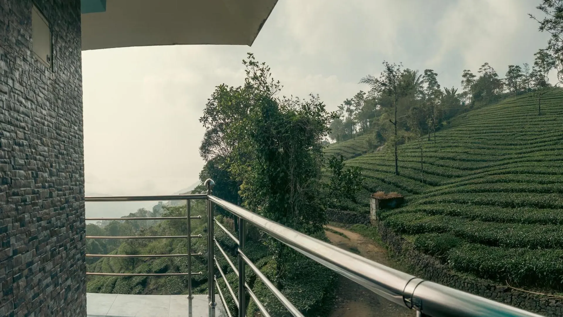 The East Bethany Vagamon 0*,